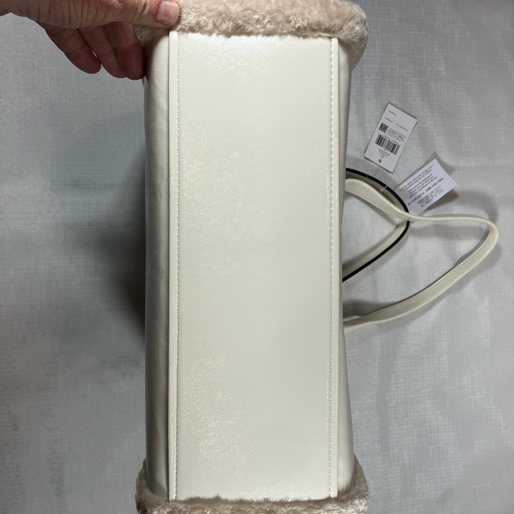 NWT kate spade Jett Faux Shearling Patent Leather Large Tote, Meringue White - Picture 9 of 15